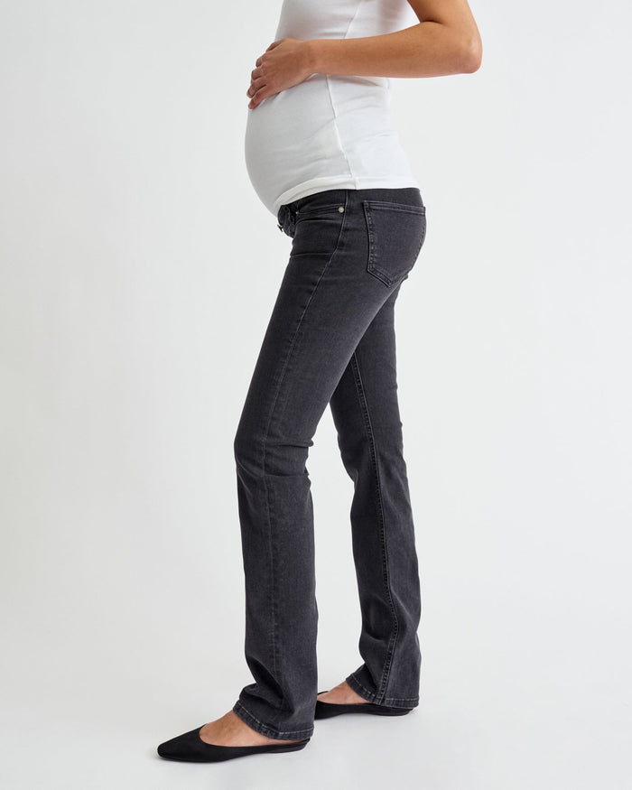 01 Straight Fit - Faded Black - Ilouity