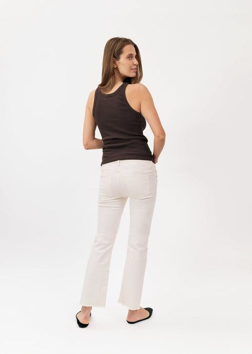 02 Flare Raw Hem - White - Ilouity