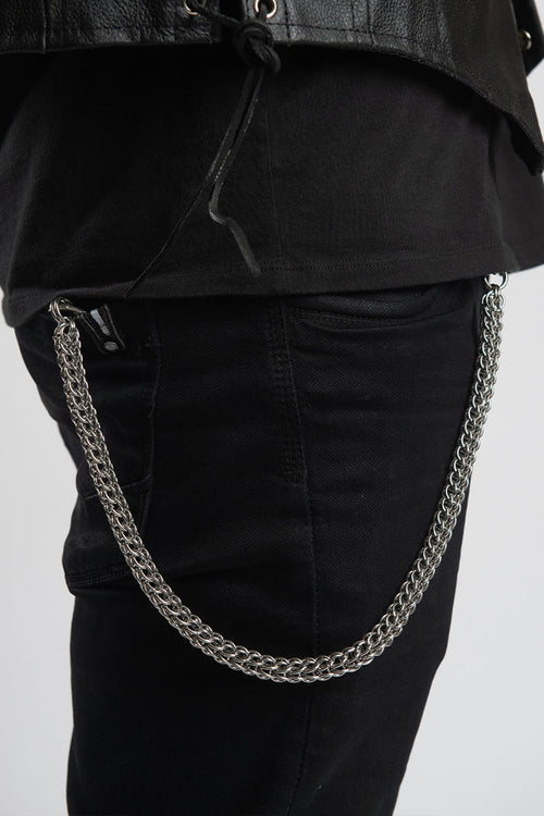 18" Multi-Ring Wallet Chain: Features:

Length: 18"
Multi-Ring Stainless Steel