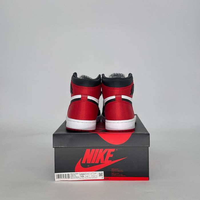 AIR JORDAN 1 SATIN BLACK TOE CD0461-016 SIZE 8.5/10W