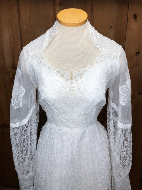 70s NOS Bridallure Wedding Gown w/Veil & Box      w31