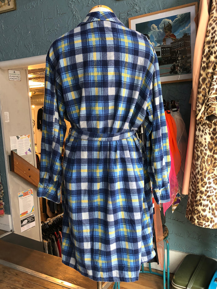 70s Towncraft Flannel Robe     XL