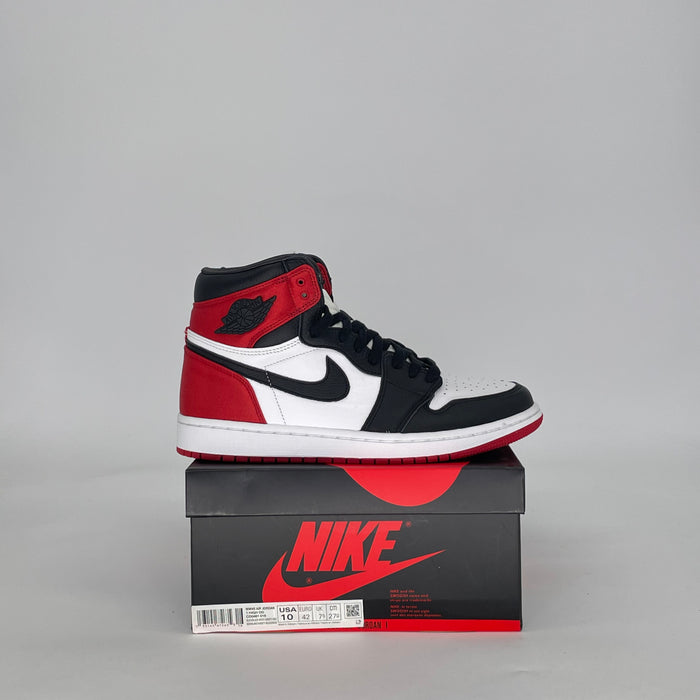 AIR JORDAN 1 SATIN BLACK TOE CD0461-016 SIZE 8.5/10W