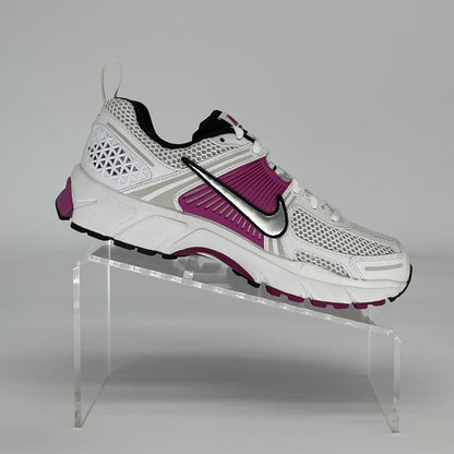 NIKE ZOOM VOMERO 5 HOT FUCHSIA HF6998-102