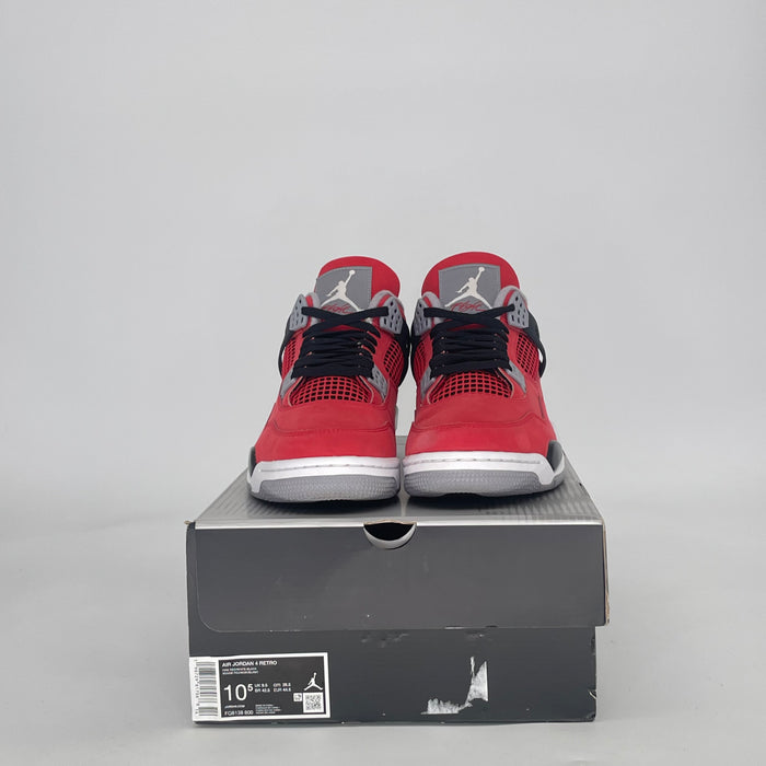 AIR JORDAN 4 TORO BRAVO FQ8138-600 SIZE 10.5/12W