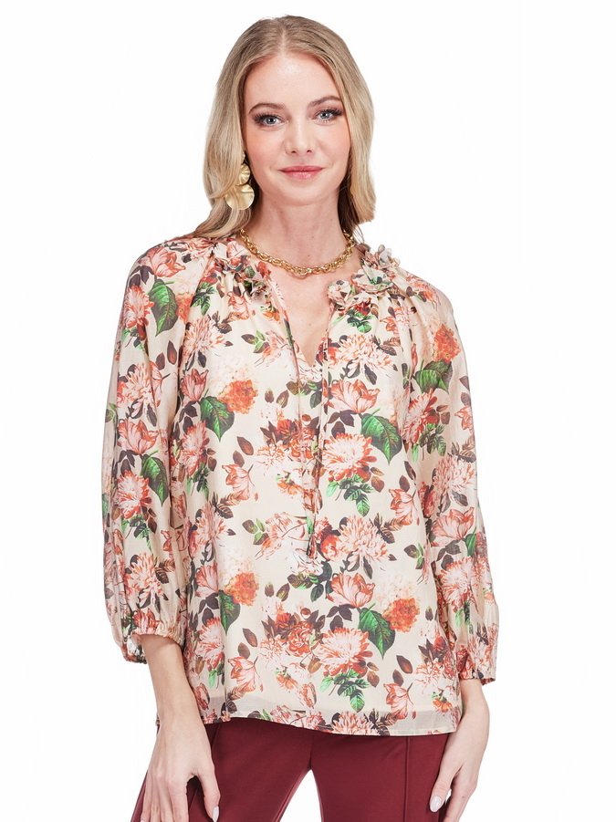 Around We Go Floral Top in Autumn Mum