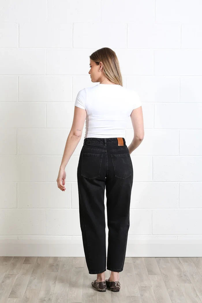 Bailey Barrel Jean (Black/Reg)
