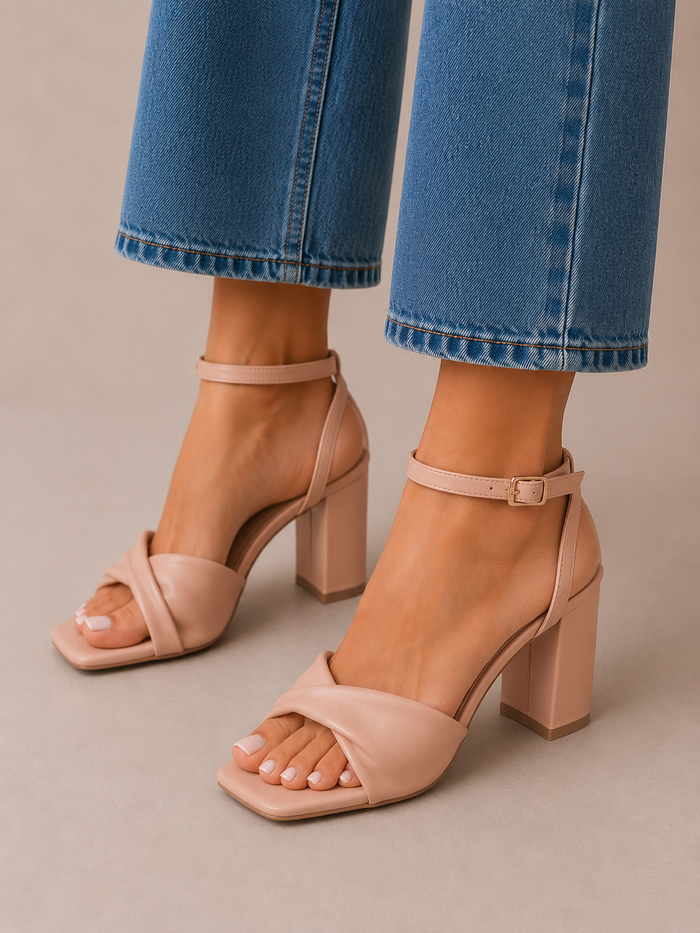 Cayla Sandal (Nude/Pink)