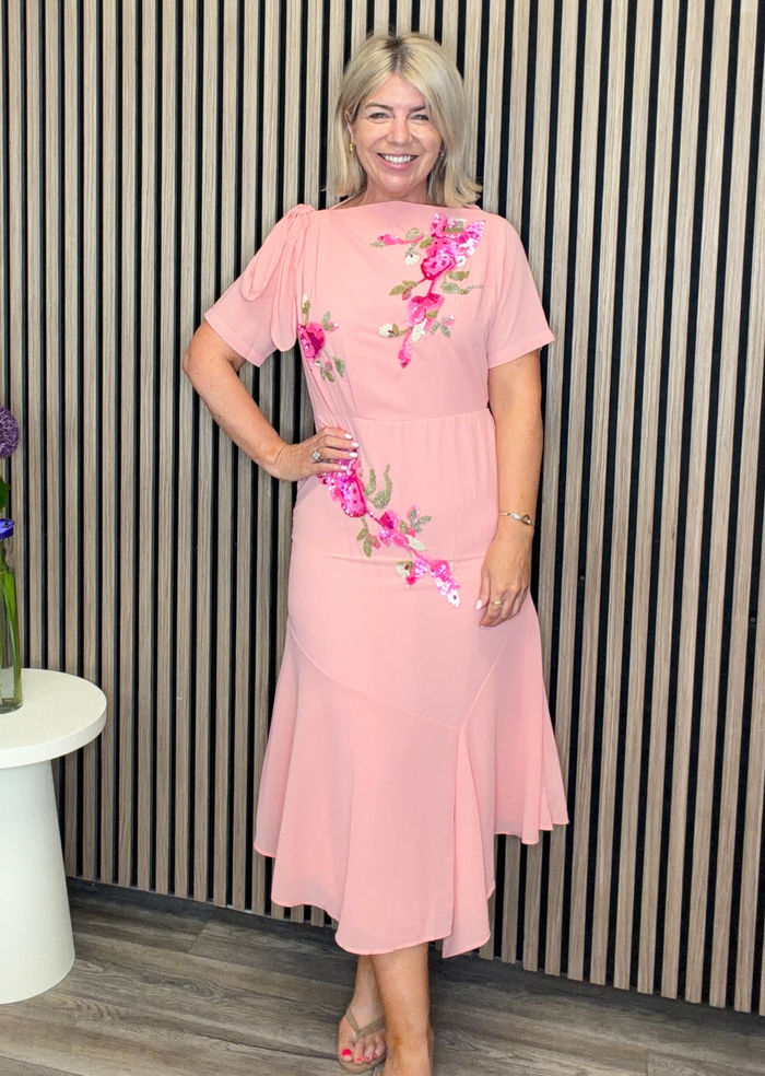 The Sienna-Mae Midi Dress (Pink)