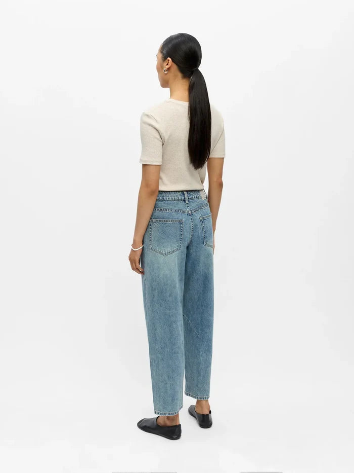Zoe Barrel Leg Jeans (Light Blue)